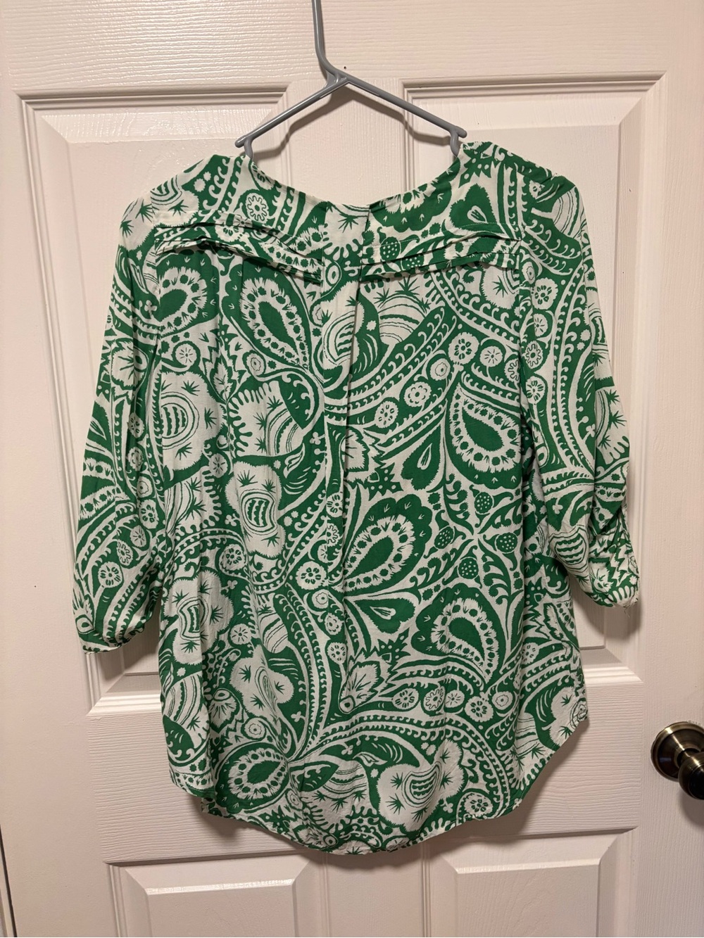 Anthropologie Maeve Green & White Paisley Print Blouse – Size Small - Picture 7 of 10